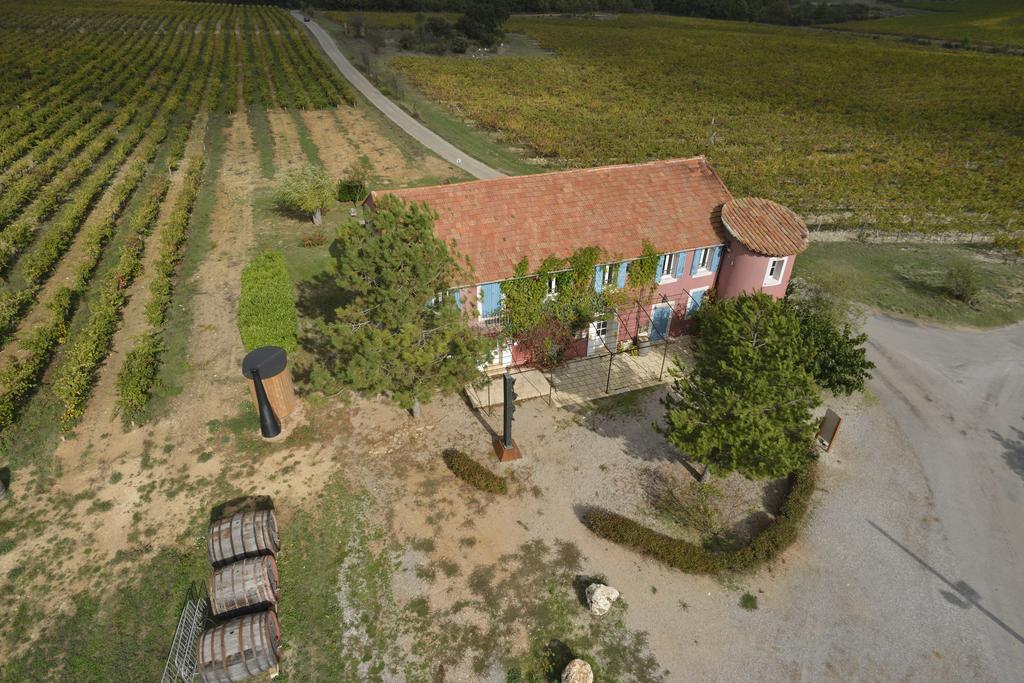 Bed and Breakfast Les Terres De Saint Hilaire Ollières Habitación foto