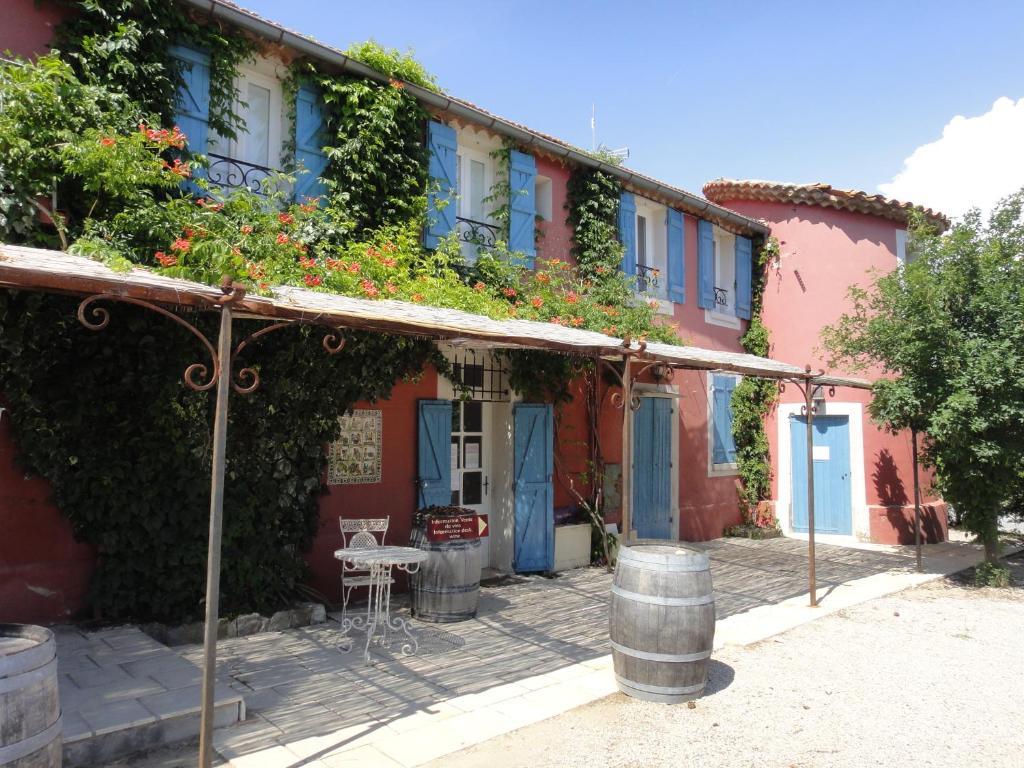 Bed and Breakfast Les Terres De Saint Hilaire Ollières Habitación foto